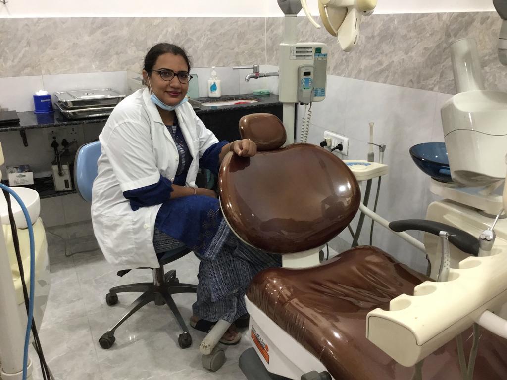 Dr. Jyoti Aggarwal Best Dentist in Gorakhpur